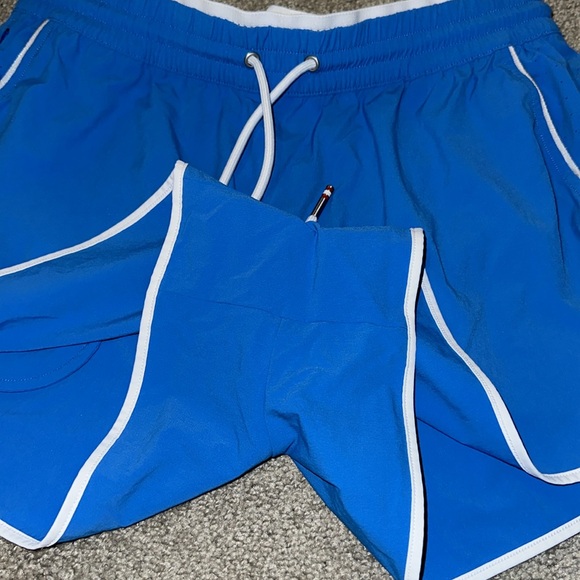 Wilson unlined shorts size small 🎾🎾🎾 - Picture 2 of 5